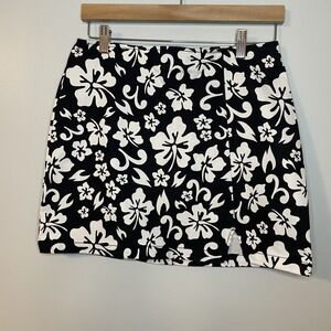 Wild Fable Black White Tropical Floral Mini Skirt 10‎ Front Slit Stretch EUC